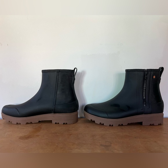 Bogs Rain Boots - Picture 10 of 13